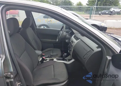 2010 Ford Focus Se z USA, uszkodzony, nr VIN 1FAHP3FN8AW282430